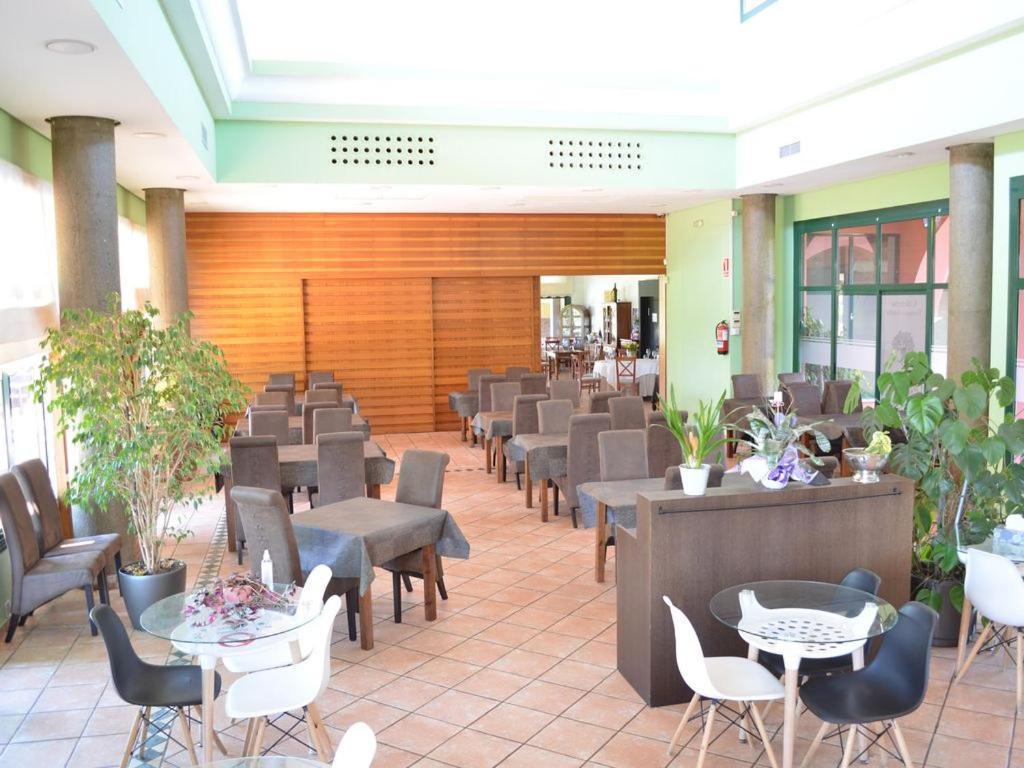Espectacular Chalet Adosado Para Vacaciones En Panoramica Golf Sant Jordi 외부 사진
